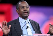 Ben Carson: If Muslims Love America They Must Be 'Schizophrenic'