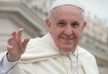 Pope: It’s Not Right to Equate Islam With Violence