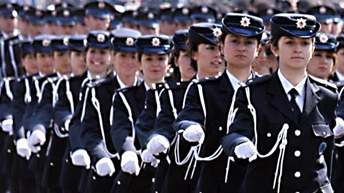 Turkey allows policewomen to wear headscarves
