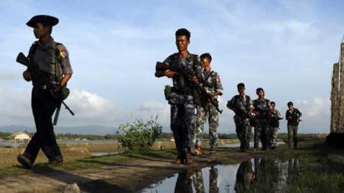 Myanmar arms non-Muslim civilians in Rakhine