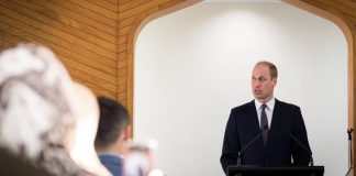 About 160 people gathered at the Al Noor mosque in Christchurch to meet the prince. (Twitter)